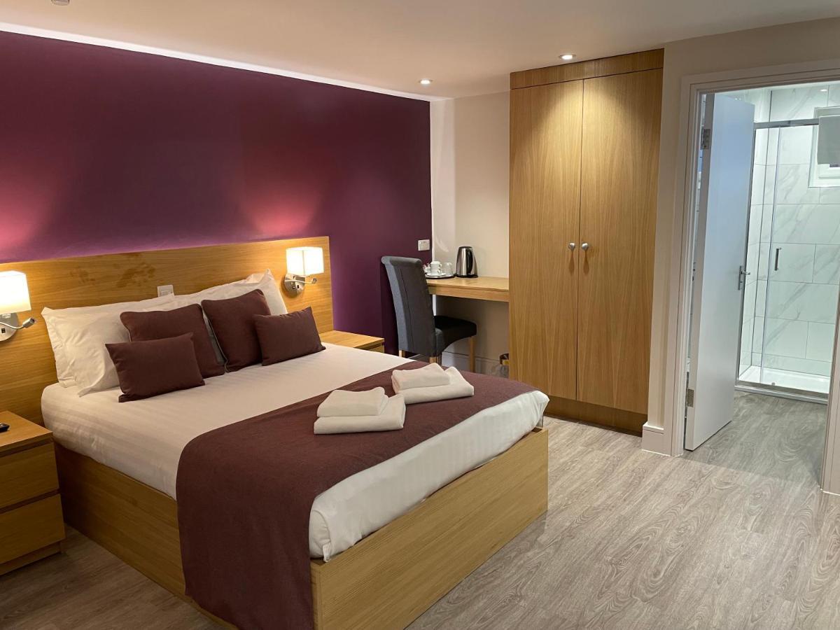 Holtwhites Hotel انفيلد المظهر الخارجي الصورة
