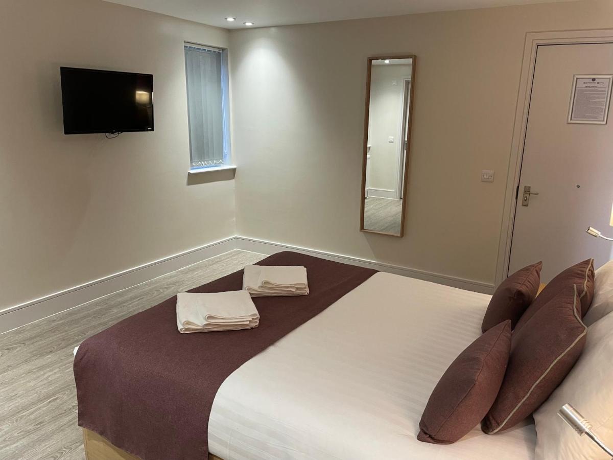 Holtwhites Hotel انفيلد المظهر الخارجي الصورة