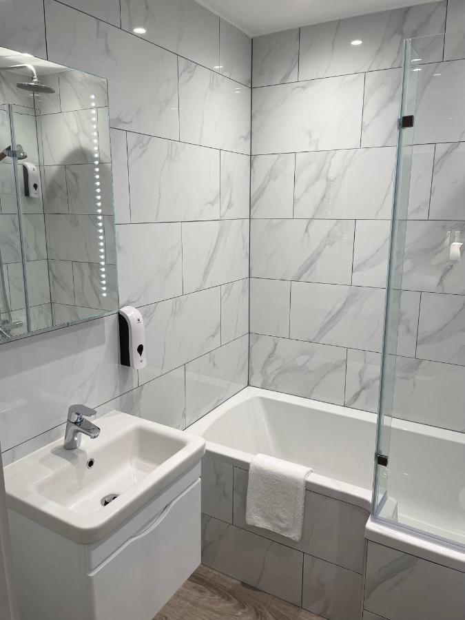 Holtwhites Hotel انفيلد المظهر الخارجي الصورة