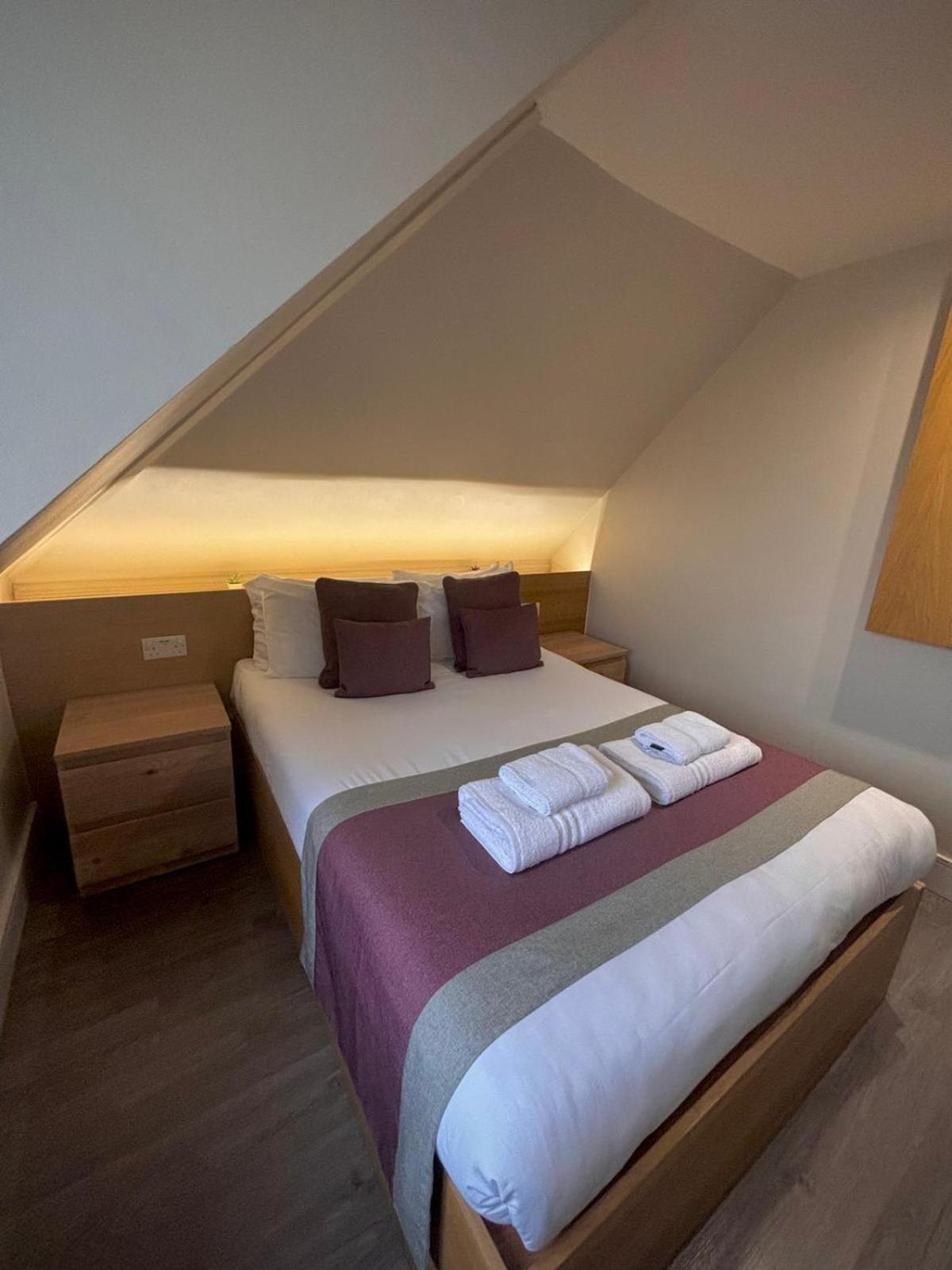 Holtwhites Hotel انفيلد المظهر الخارجي الصورة