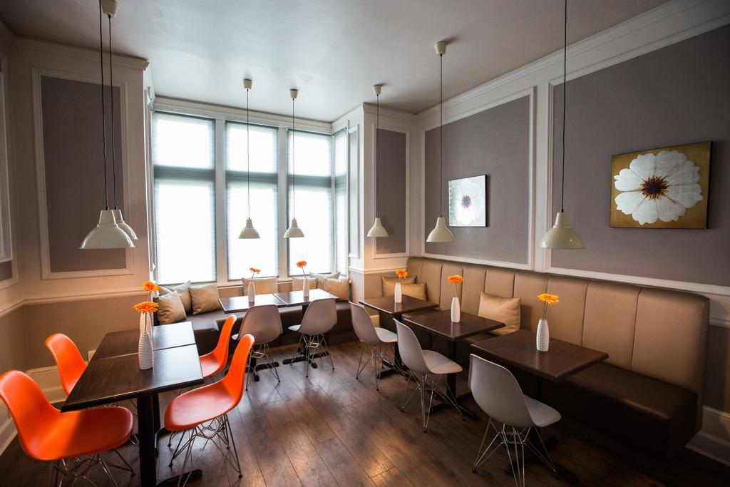 Holtwhites Hotel انفيلد المظهر الخارجي الصورة